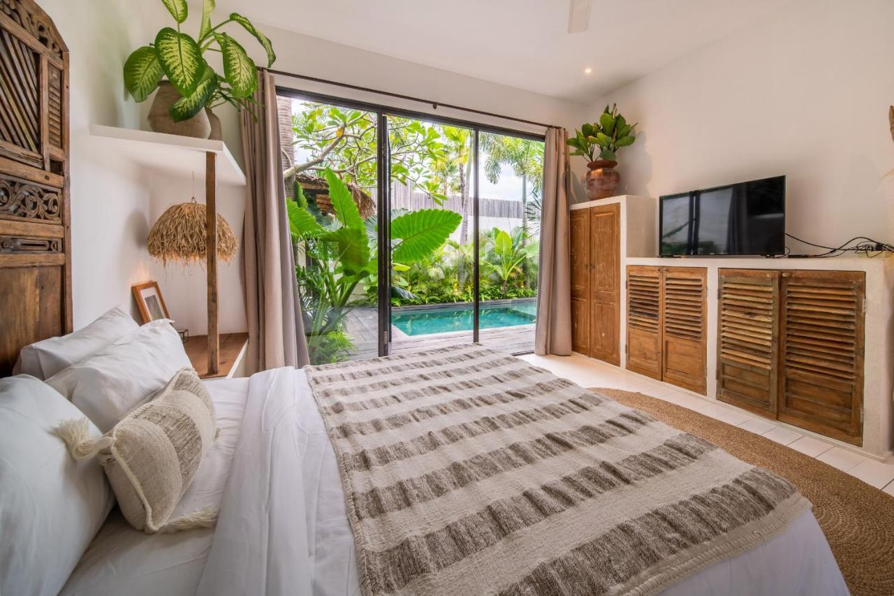 Villa Yogi Surf 2 Canggu Exterior foto